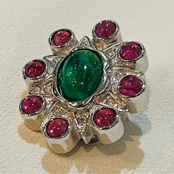 Christian Dior Germany SINGLE Silvertone Clip Earring - Picture 2 of 7